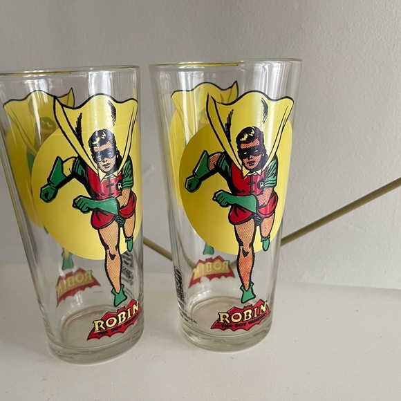 Vintage 1970s Pepsi Robin Superhero Glass Set Retro Kitchen Dining Ware - Picture 2 of 10